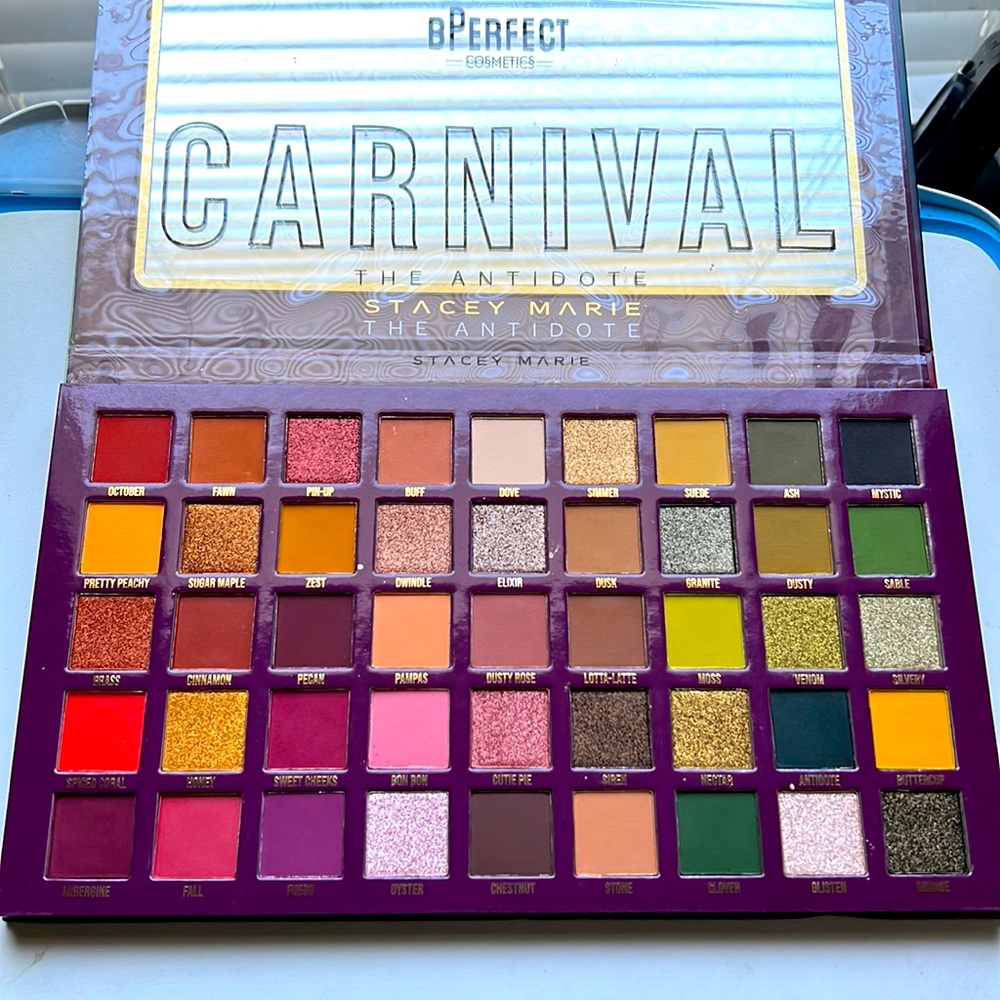 Beautiful eyeshadow pallet